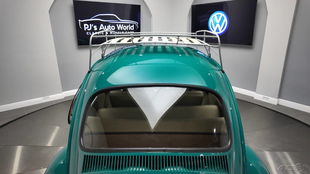 Volkswagen-Beetle-Classic-1966-18