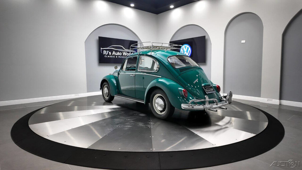 Volkswagen-Beetle-Classic-1966-3