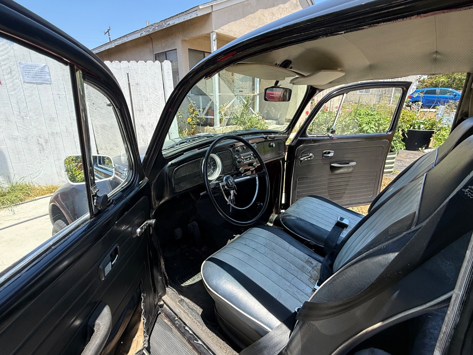 Volkswagen-Beetle-Classic-1968-Coupe-4