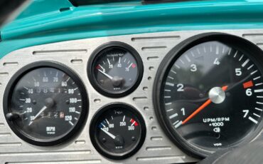 Volkswagen-Beetle-Classic-1969-Convertible-12