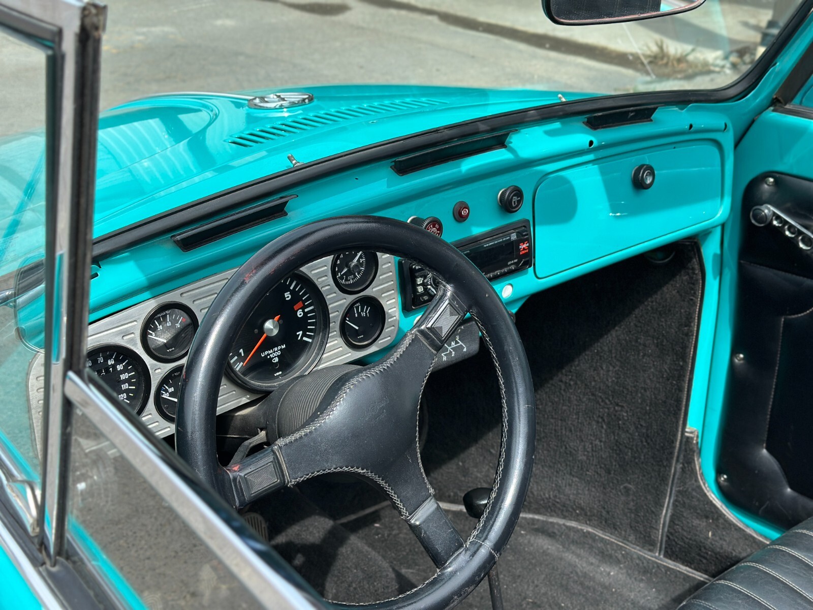 Volkswagen-Beetle-Classic-1969-Convertible-6