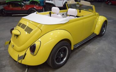Volkswagen-Beetle-Classic-1969-Sedan-8