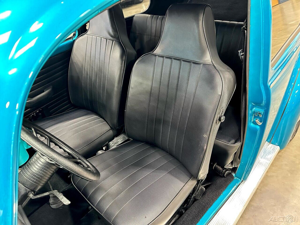 Volkswagen-Beetle-Classic-1970-Other-19