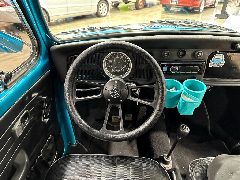 Volkswagen-Beetle-Classic-1970-Other-21