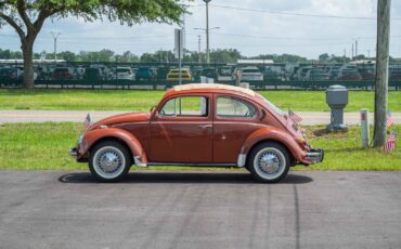 Volkswagen-Beetle-Classic-1974-2-Door-1