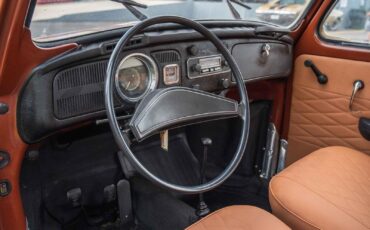 Volkswagen-Beetle-Classic-1974-2-Door-10