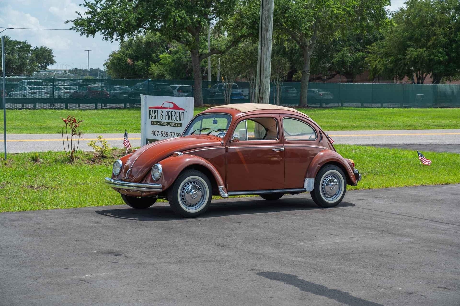 Volkswagen-Beetle-Classic-1974-2-Door-16