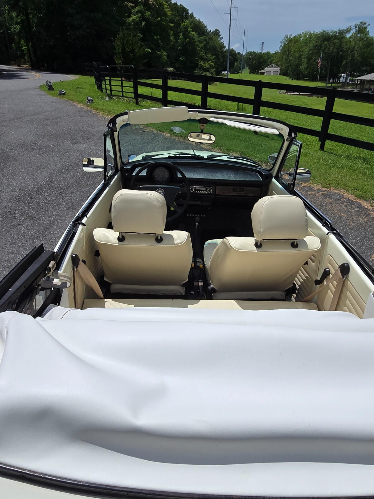 Volkswagen-Beetle-Classic-1976-Convertible-6