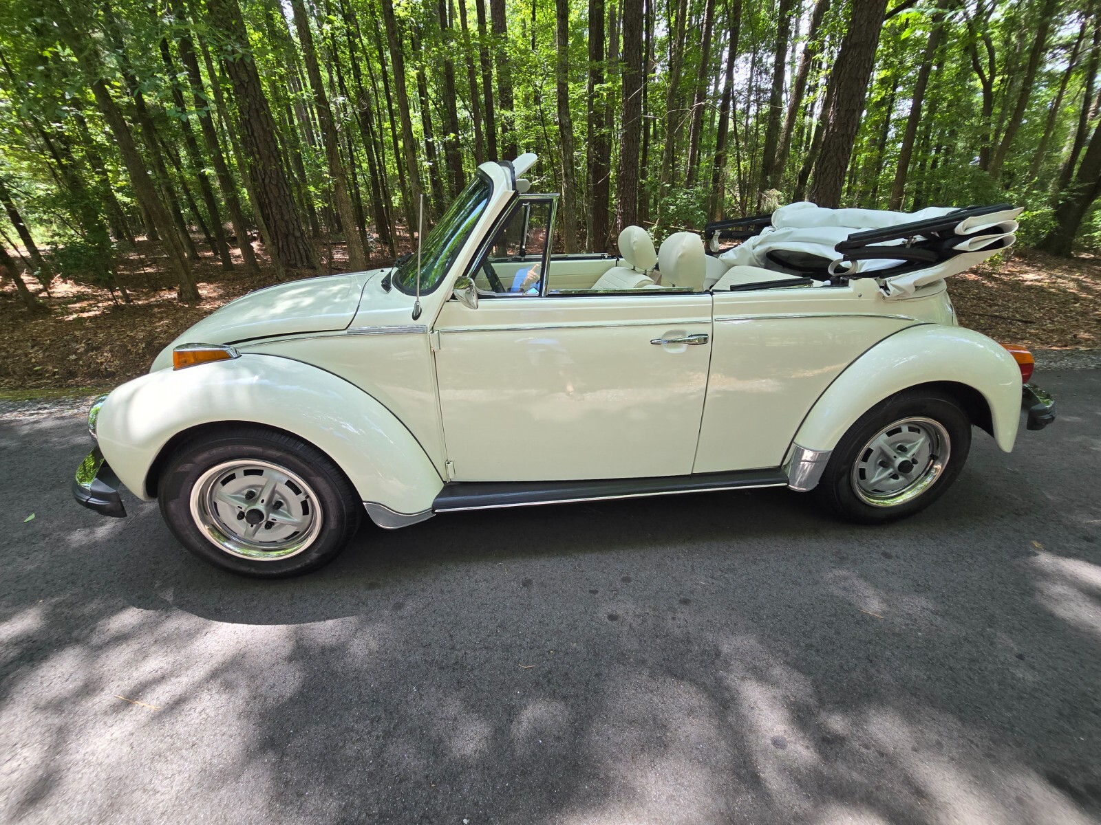 Volkswagen-Beetle-Classic-1976-Convertible-7