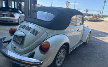 Volkswagen-Beetle-Classic-1977-2