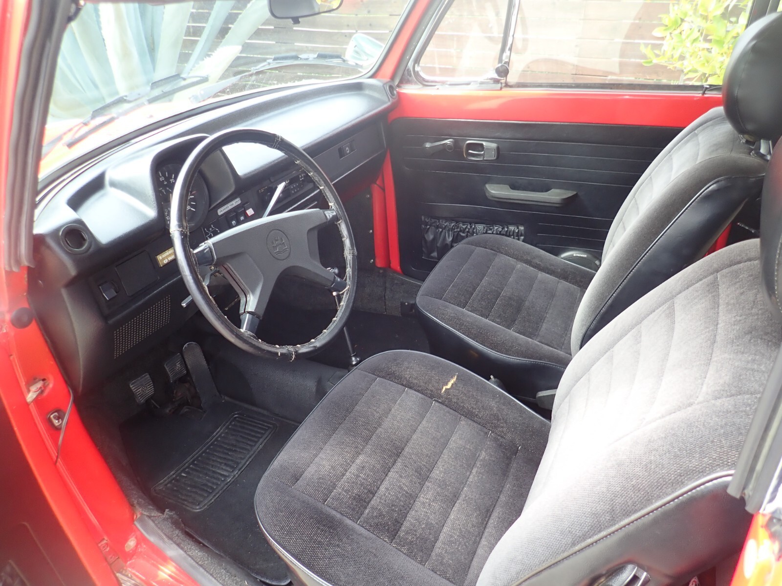 Volkswagen-Beetle-Classic-1978-Convertible-6