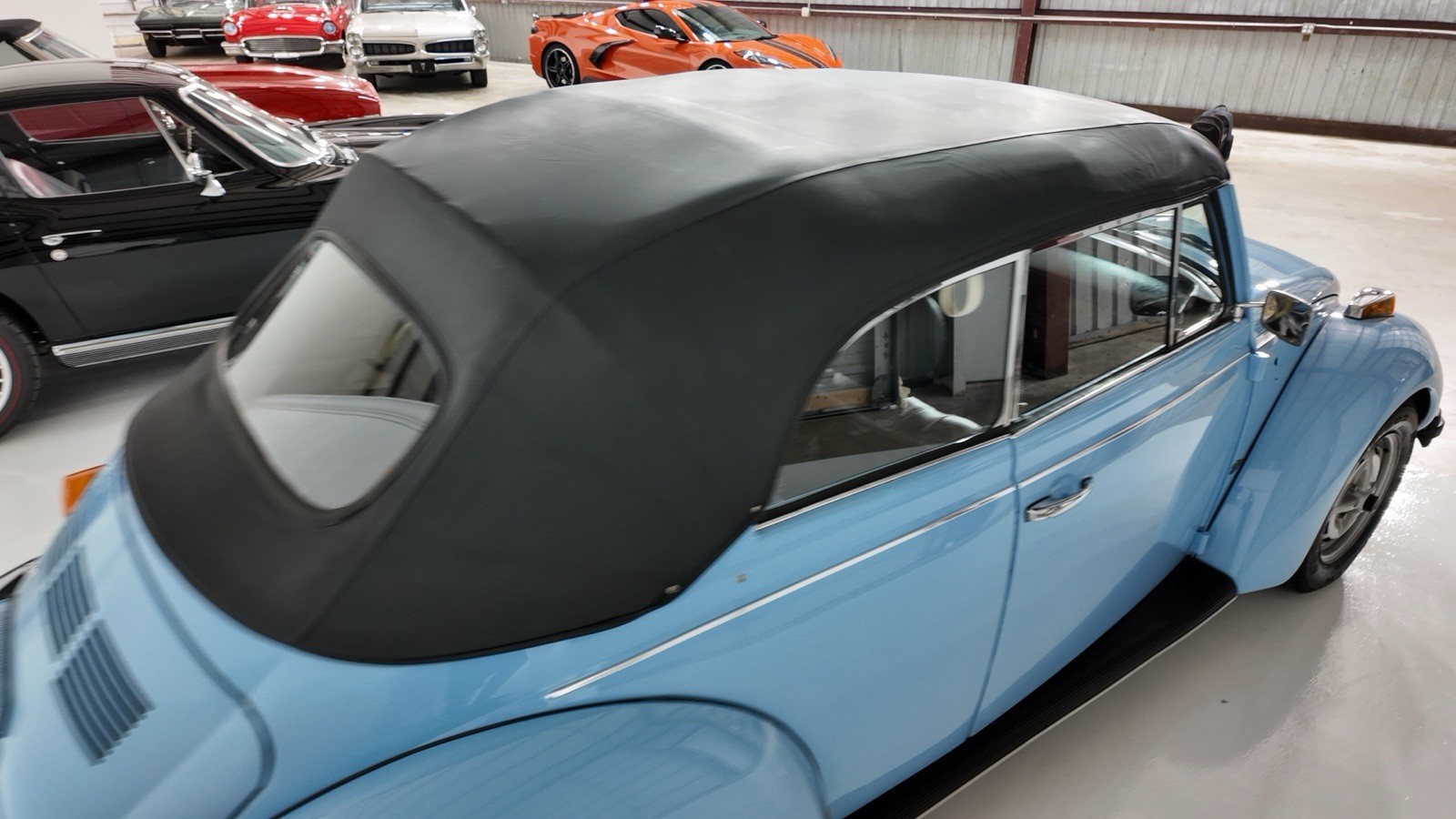 Volkswagen-Beetle-Classic-1979-Convertible-9