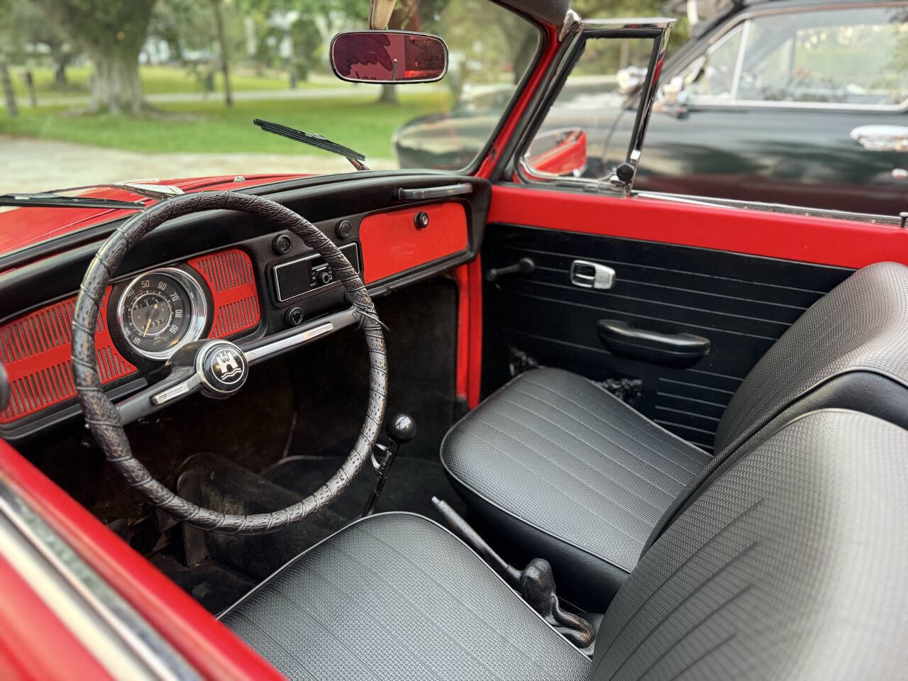 Volkswagen-Beetle-New-1968-Convertible-19