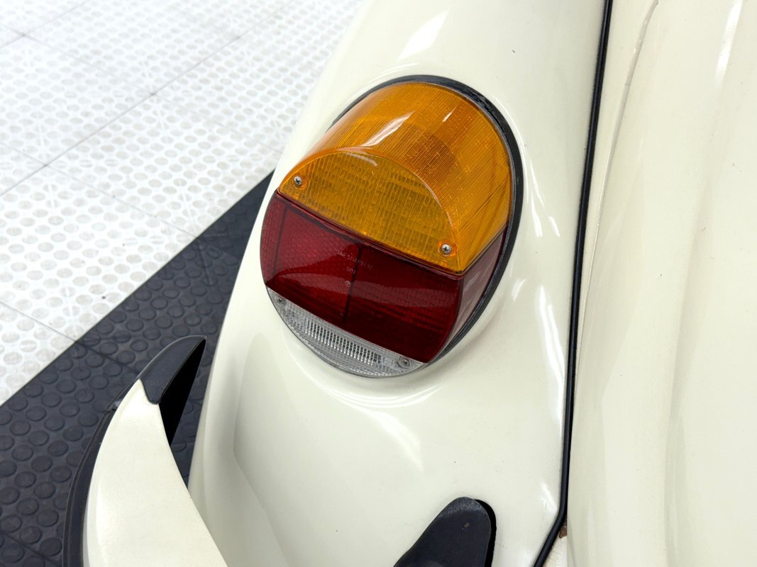 Volkswagen-Beetle-New-1977-Convertible-18