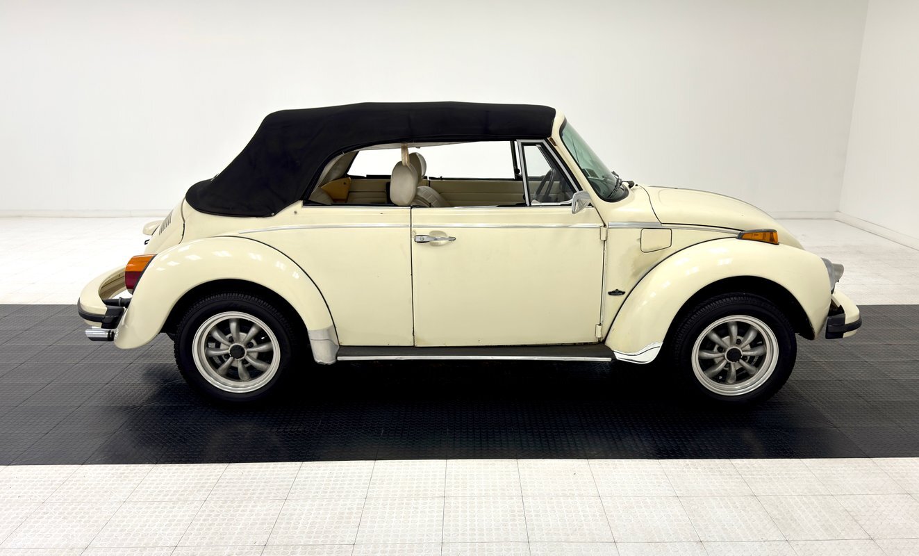 Volkswagen-Beetle-New-1977-Convertible-5