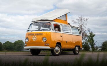 Volkswagen-BusVanagon-1969-Bus-38