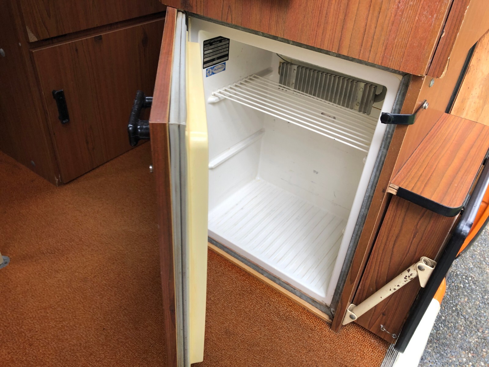 Volkswagen-BusVanagon-1974-19
