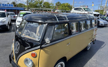 Volkswagen-BusVanagon-1974-Minivan-12
