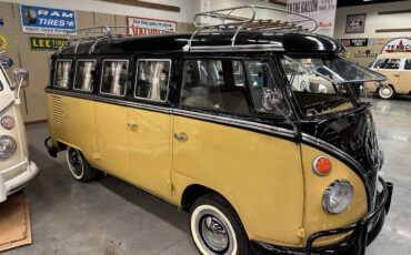 Volkswagen-BusVanagon-1974-Minivan-16