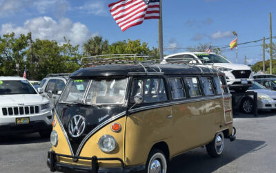 Volkswagen Bus/Vanagon 1974 Minivan
