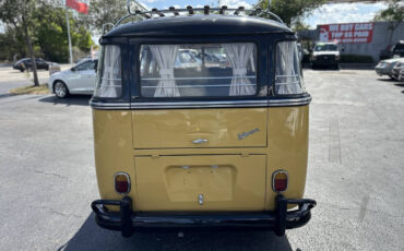Volkswagen-BusVanagon-1974-Minivan-6