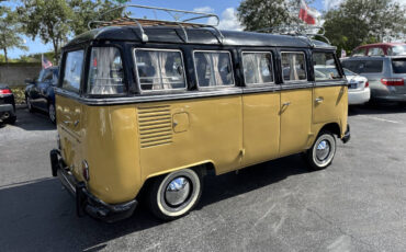 Volkswagen-BusVanagon-1974-Minivan-7