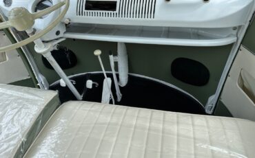 Volkswagen-BusVanagon-1975-11