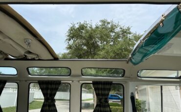 Volkswagen-BusVanagon-1975-15
