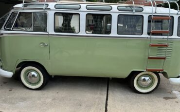Volkswagen-BusVanagon-1975-9