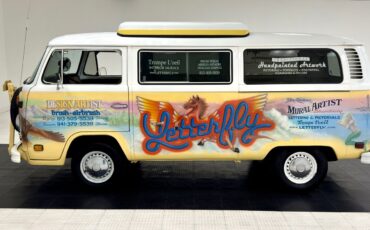Volkswagen-BusVanagon-1976-Van-2