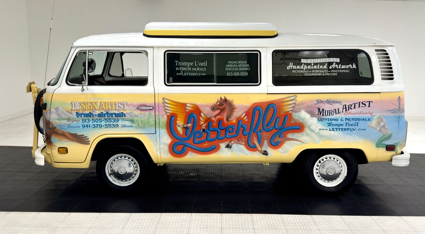 Volkswagen-BusVanagon-1976-Van-2