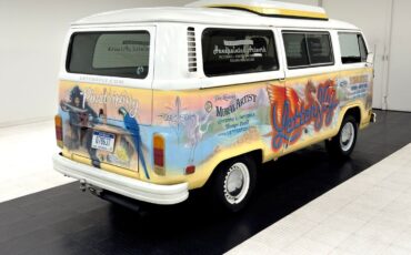 Volkswagen-BusVanagon-1976-Van-5