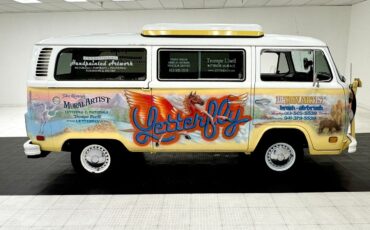Volkswagen-BusVanagon-1976-Van-6