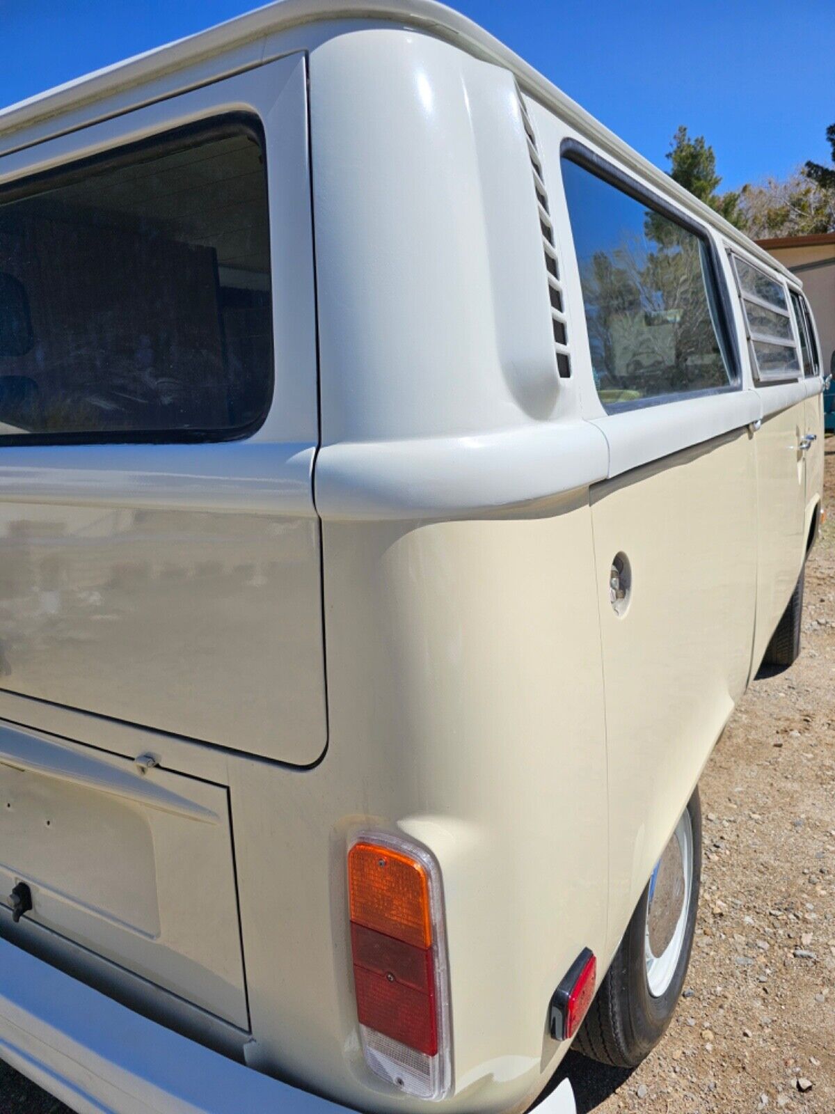 Volkswagen-BusVanagon-1978-13