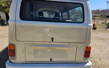Volkswagen-BusVanagon-1978-16