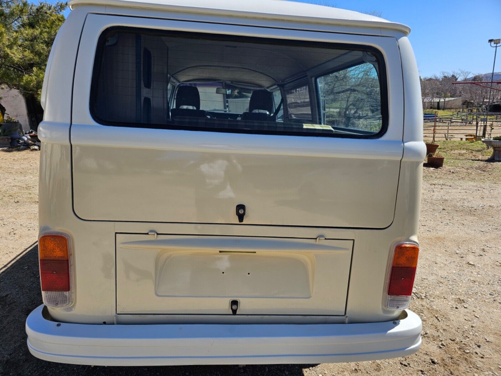 Volkswagen-BusVanagon-1978-16
