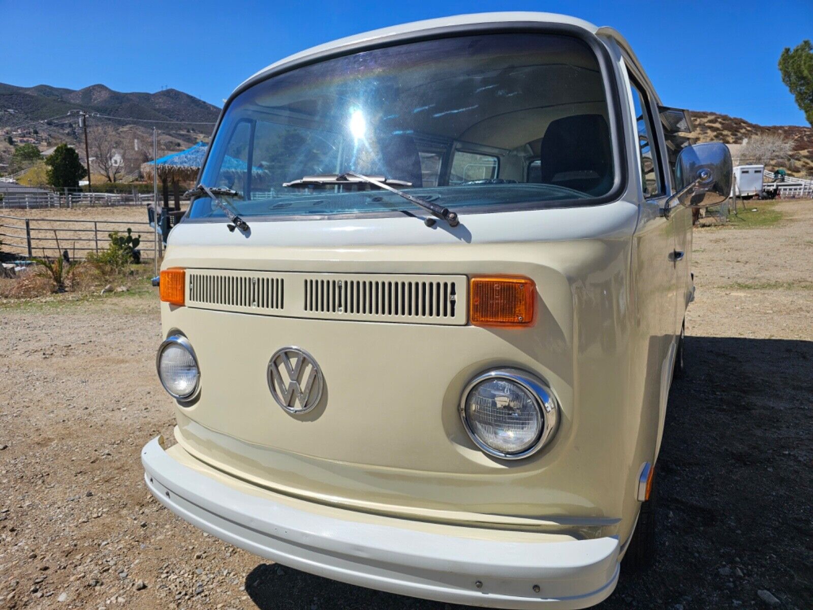 Volkswagen-BusVanagon-1978-2
