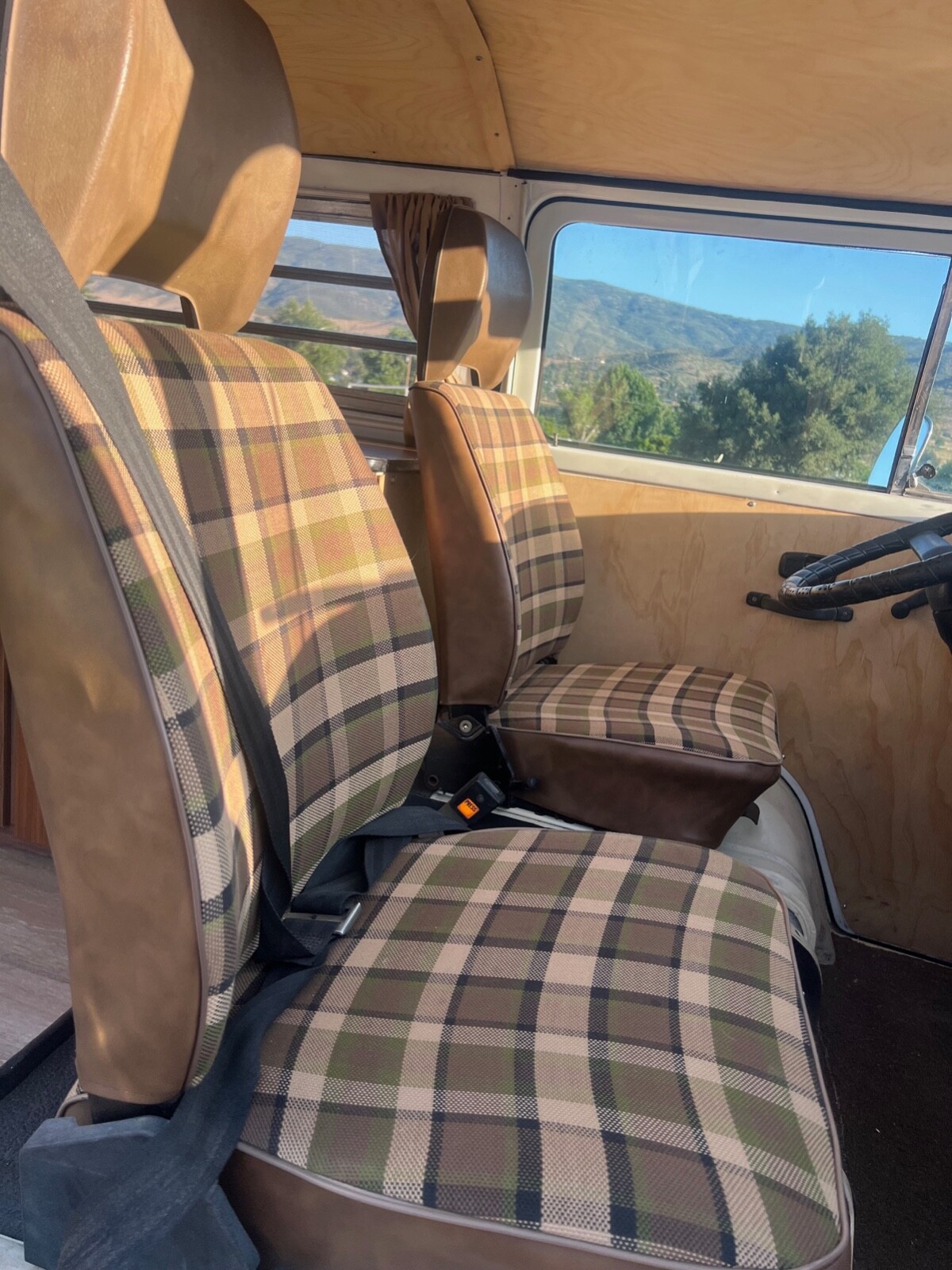 Volkswagen-BusVanagon-1978-26