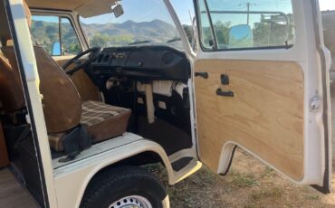 Volkswagen-BusVanagon-1978-27