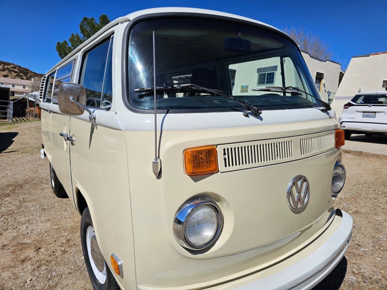 Volkswagen-BusVanagon-1978-4