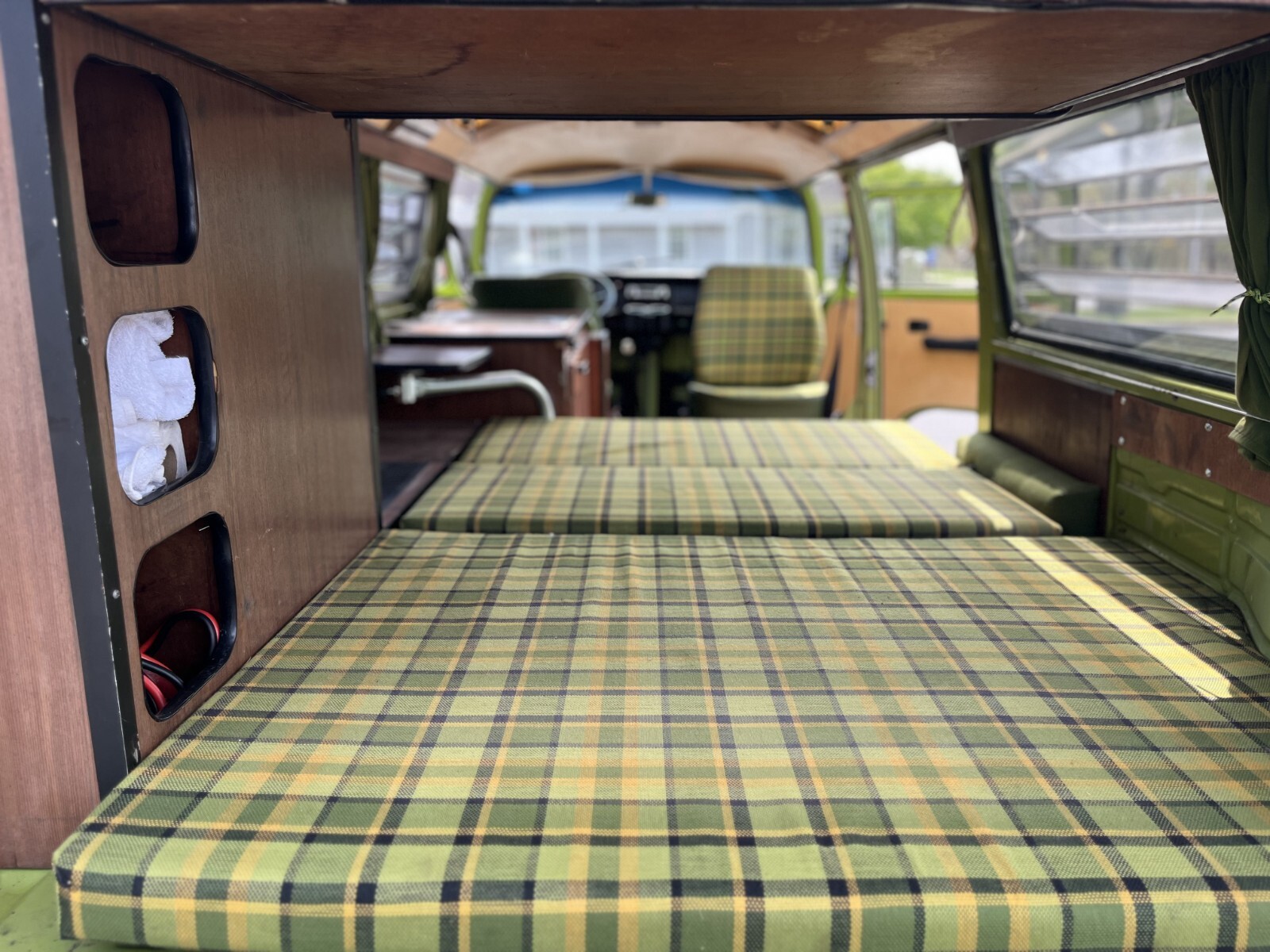 Volkswagen-BusVanagon-1978-Van-Camper-27