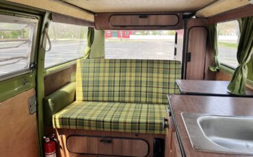 Volkswagen-BusVanagon-1978-Van-Camper-3