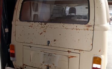 Volkswagen-BusVanagon-1979-Van-Camper-2