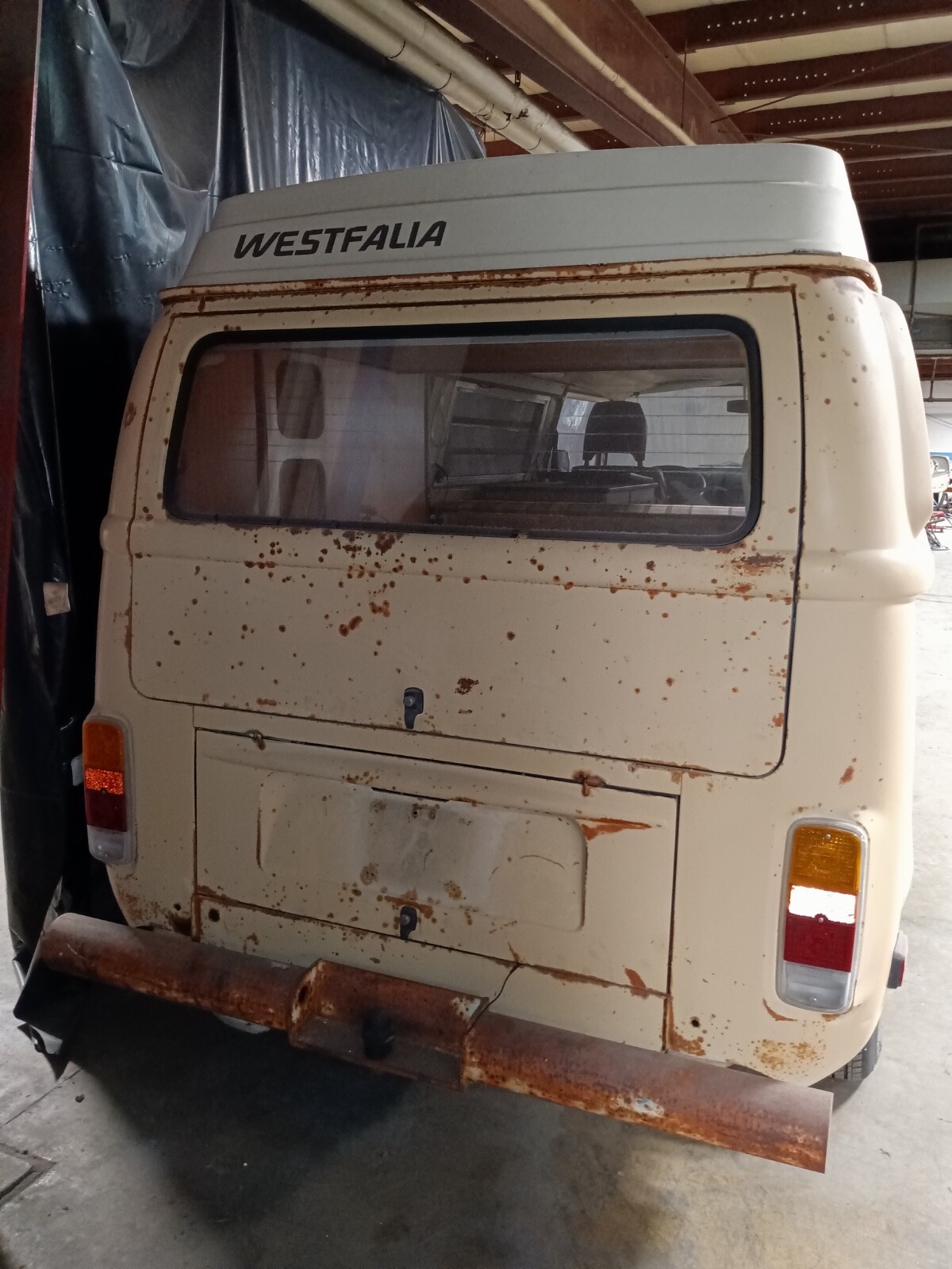 Volkswagen-BusVanagon-1979-Van-Camper-2