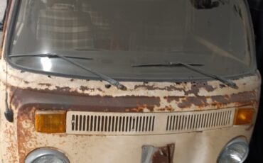 Volkswagen-BusVanagon-1979-Van-Camper-3