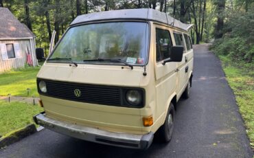 Volkswagen-BusVanagon-1982-1