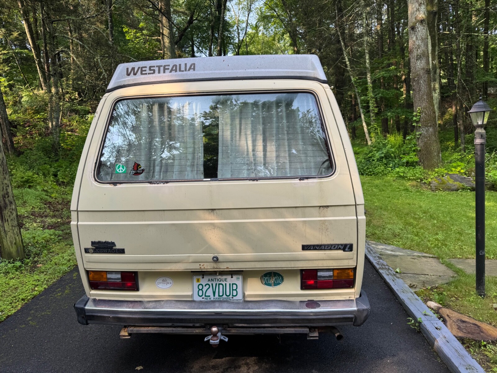 Volkswagen-BusVanagon-1982-22