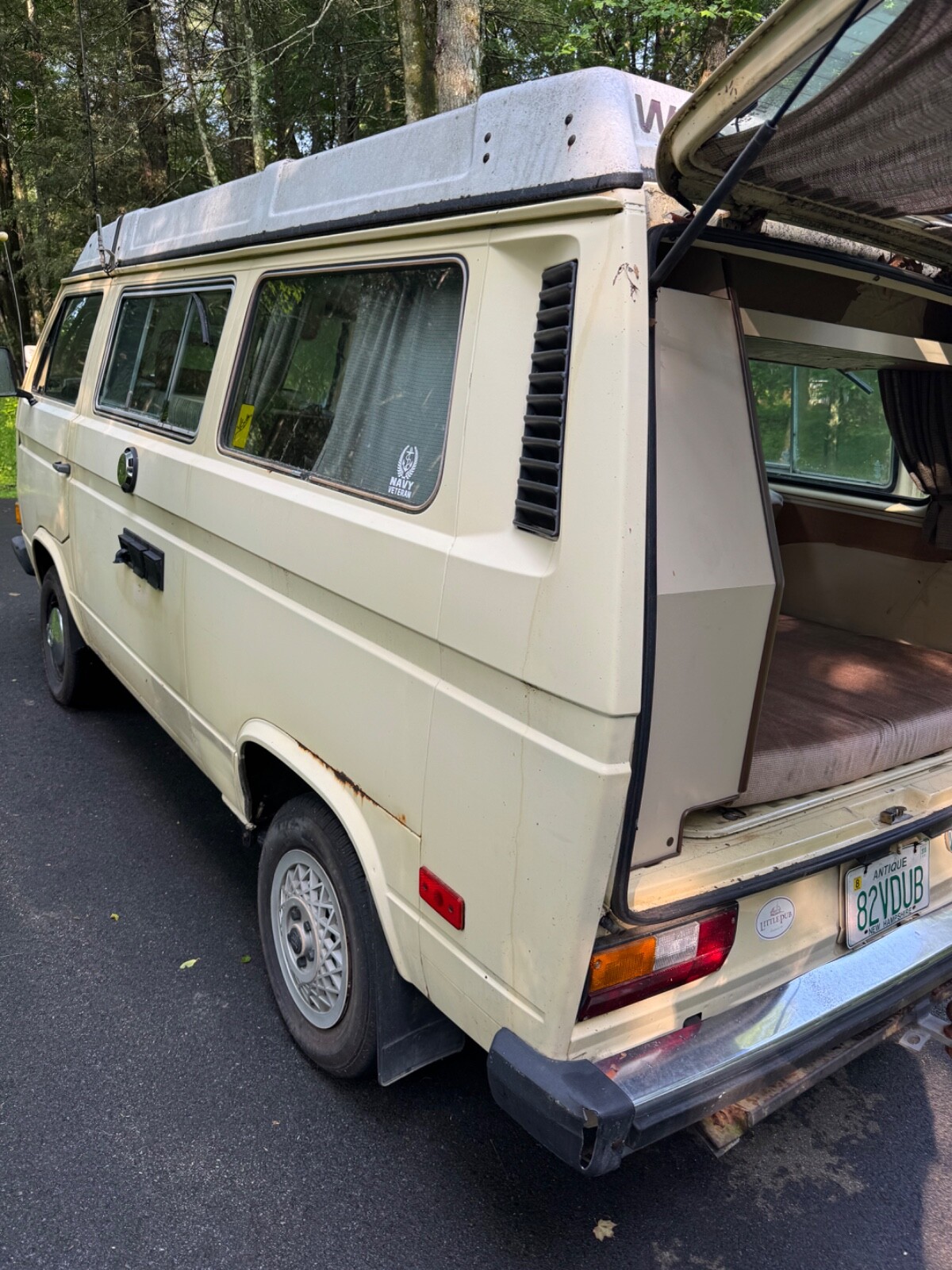 Volkswagen-BusVanagon-1982-3