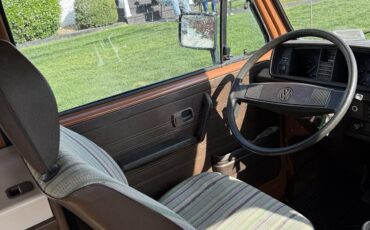 Volkswagen-BusVanagon-1982-Van-Camper-15