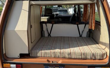Volkswagen-BusVanagon-1982-Van-Camper-7